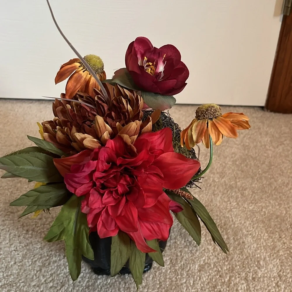 Faux Floral Arrangement in Black Vase